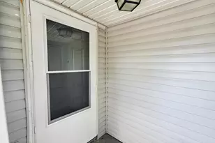 1920 Marsdale Ave, Columbus, OH 43223 - Photo 2