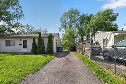 3041 Bluefield Drive, Columbus, OH 43207 - Photo 6