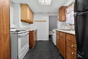 2448 Parkwood Ave, Columbus, OH 43211 - Photo 22