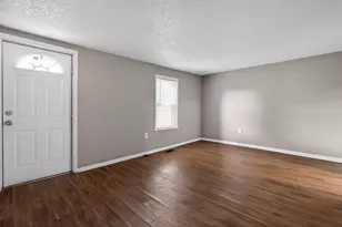 668 Erickson Ave, Columbus, OH 43213 - Photo 12