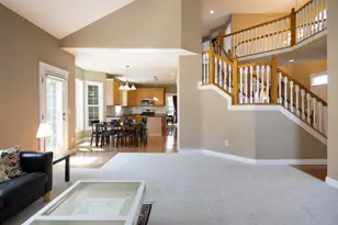 7033 Cunningham Dr, New Albany, OH 43054 - Photo 8
