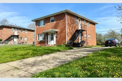 3696-3698 Arnelle Road, Columbus, OH 43228 - Photo 2