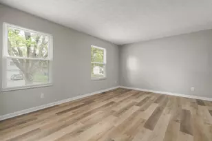 3655 Dinsmore Castle Dr, Columbus, OH 43221 - Photo 6