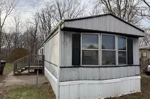 5965 Harrisburg Georgesville Rd, Grove City, OH 43123 - Photo 2