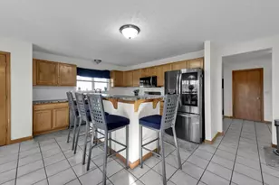 8142 Bellow Park Dr, Reynoldsburg, OH 43068 - Photo 10