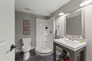 2095 Tremont Rd, Columbus, OH 43221 - Photo 32