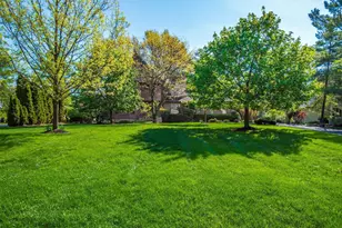 8642 Hawick Ct S, Dublin, OH 43017 - Photo 4