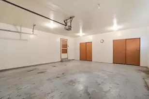 2432 Koebel Rd, Columbus, OH 43207 - Photo 62