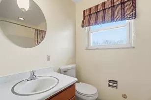 2432 Koebel Rd, Columbus, OH 43207 - Photo 46