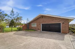 2432 Koebel Rd, Columbus, OH 43207 - Photo 66