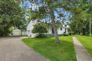 2526 W Fair Ave, Lancaster, OH 43130 - Photo 1