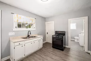 1663 Hopkins Ave, Columbus, OH 43223 - Photo 22