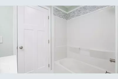 2446 Edison Avenue, Zanesville, OH 43701 - Photo 20