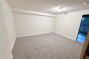 1953 Slaton Ct, Columbus, OH 43235 - Photo 10