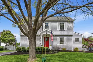 1632 Grenoble Rd, Columbus, OH 43221 - Photo 2