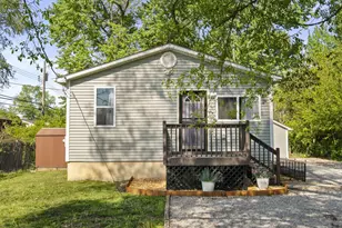3637 S Champion Ave, Columbus, OH 43207 - Photo 2
