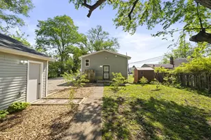 3637 S Champion Ave, Columbus, OH 43207 - Photo 36