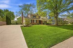 1955 Rosebery Dr, Upper Arlington, OH 43220 - Photo 2