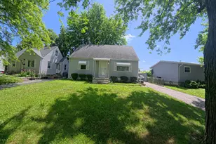 3384 Dresden St, Columbus, OH 43224 - Photo 2