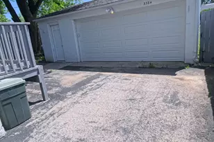 3384 Dresden St, Columbus, OH 43224 - Photo 16