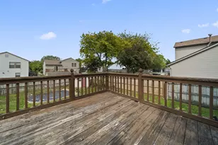 974 Esther Dr, Columbus, OH 43207 - Photo 40