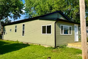 54 4th St, Buckeye Lake, OH 43008 - Photo 8