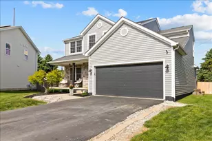 493 Lilyfield Ln, Galloway, OH 43119 - Photo 4
