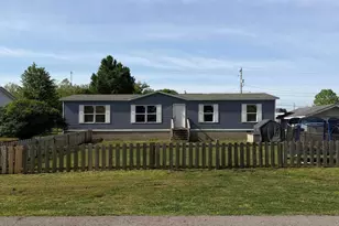 1048 Jackson St, Richmond Dale, OH 45673 - Photo 2