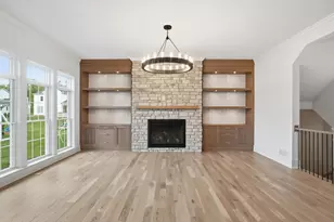 8211 Canopy Gln Dr, Plain City, OH 43064 - Photo 2