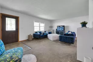 6625 Red Coach Ln, Reynoldsburg, OH 43068 - Photo 4