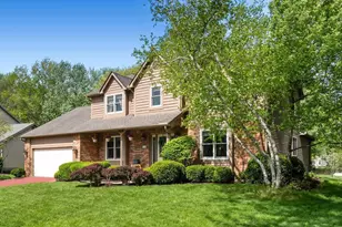 165 Briarbend Blvd, Powell, OH 43065 - Photo 1