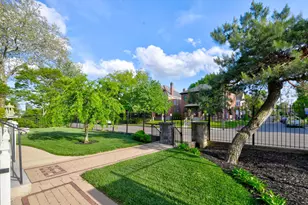 1298 Bryden Rd, Columbus, OH 43205 - Photo 10