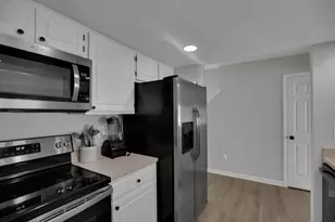 6323 Lakeview Dr W, Grove City, OH 43123 - Photo 24