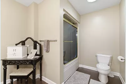 1055 Crestfield Street #B, Ontario, OH 44906 - Photo 16