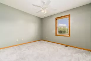 1691 E Glenhurst Dr NW, Lancaster, OH 43130 - Photo 24