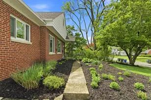 580 Enfield Rd, Columbus, OH 43209 - Photo 4