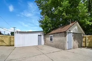 18 E Oak St, Newark, OH 43055 - Photo 34