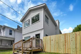 18 E Oak St, Newark, OH 43055 - Photo 2