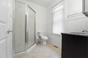 318 E Hinman Ave, Columbus, OH 43207 - Photo 18