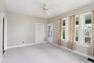 318 E Hinman Ave, Columbus, OH 43207 - Photo 8