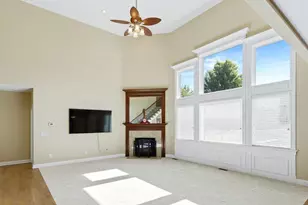 13882 Fantasy Way, Pickerington, OH 43147 - Photo 4