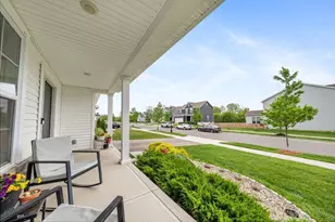 546 Clark Dr, Reynoldsburg, OH 43068 - Photo 6