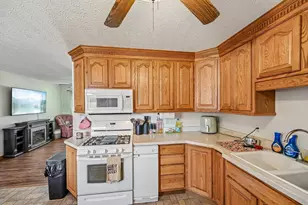5120 Fairlane Rd, Columbus, OH 43207 - Photo 14