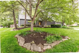 2248 Sandover Rd, Columbus, OH 43220 - Photo 34
