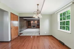 434 Tresham Rd, Columbus, OH 43230 - Photo 14