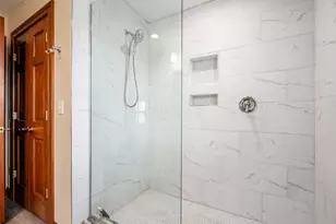 3818 Riverwatch Ln, Columbus, OH 43221 - Photo 38