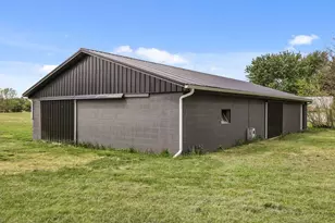 3099 Prairie Road NW, Washington Court House, OH 43160 - Photo 6