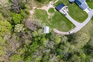 3667 Sunset Dr, Zanesville, OH 43701 - Photo 2