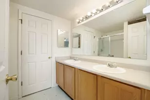 1032 Portlock Dr, Columbus, OH 43228 - Photo 24