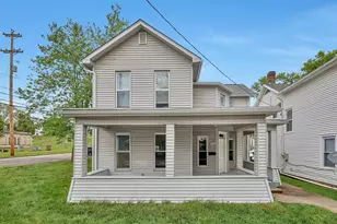 226 W Union St, Athens, OH 45701 - Photo 2